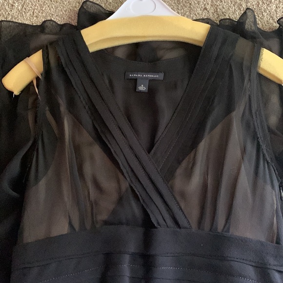 Banana Republic sheer black dress with nude slip, size 6 - Picture 4 of 9